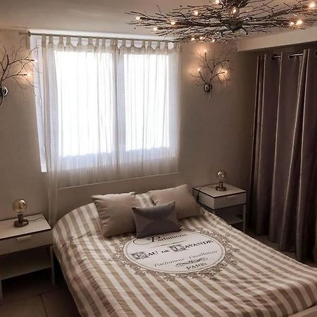 T1 Cosy Apartment Orsay Luaran gambar